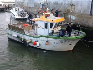 Das gekenterte Boot Vagabundo do Mar