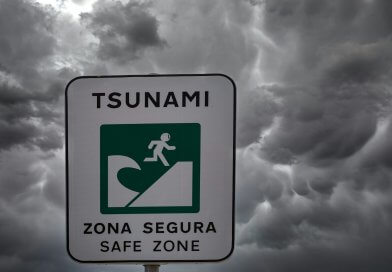 Tsunamie- Erdbeben- Szenario